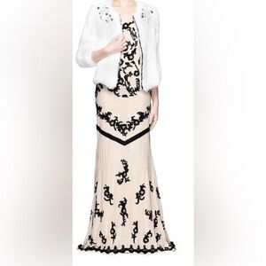 Alice and Olivia Couture Cream Gown with black beads size 8
